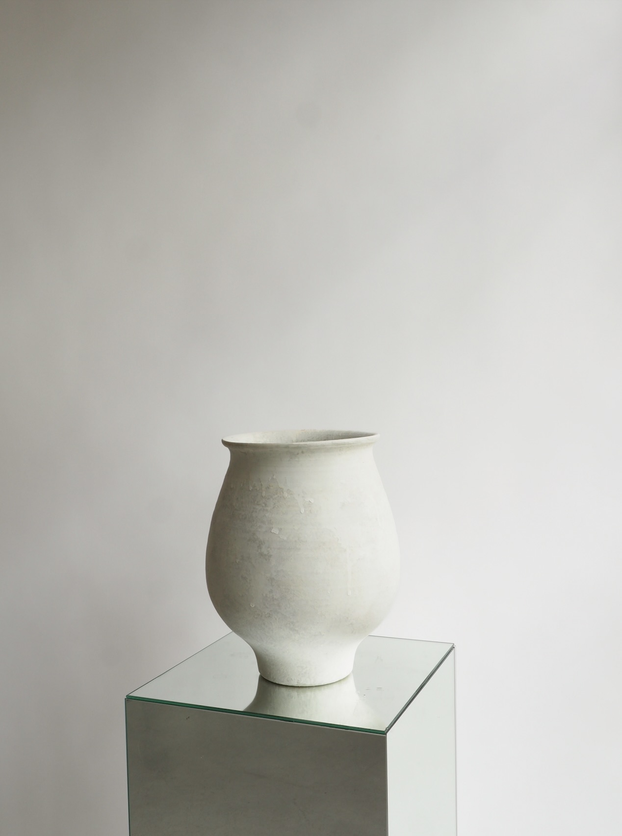 CERAMIC VASE 8.0